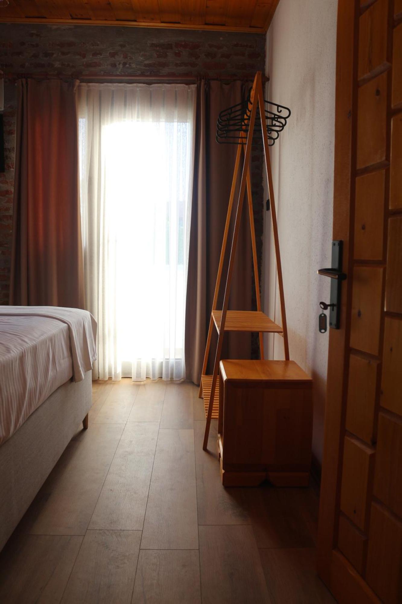 Moj Dom Kuecuekkoey Otel Dış mekan fotoğraf